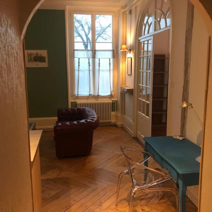 Nid Douillet Bord De Loire Apartment บลัวส์ ภายนอก รูปภาพ